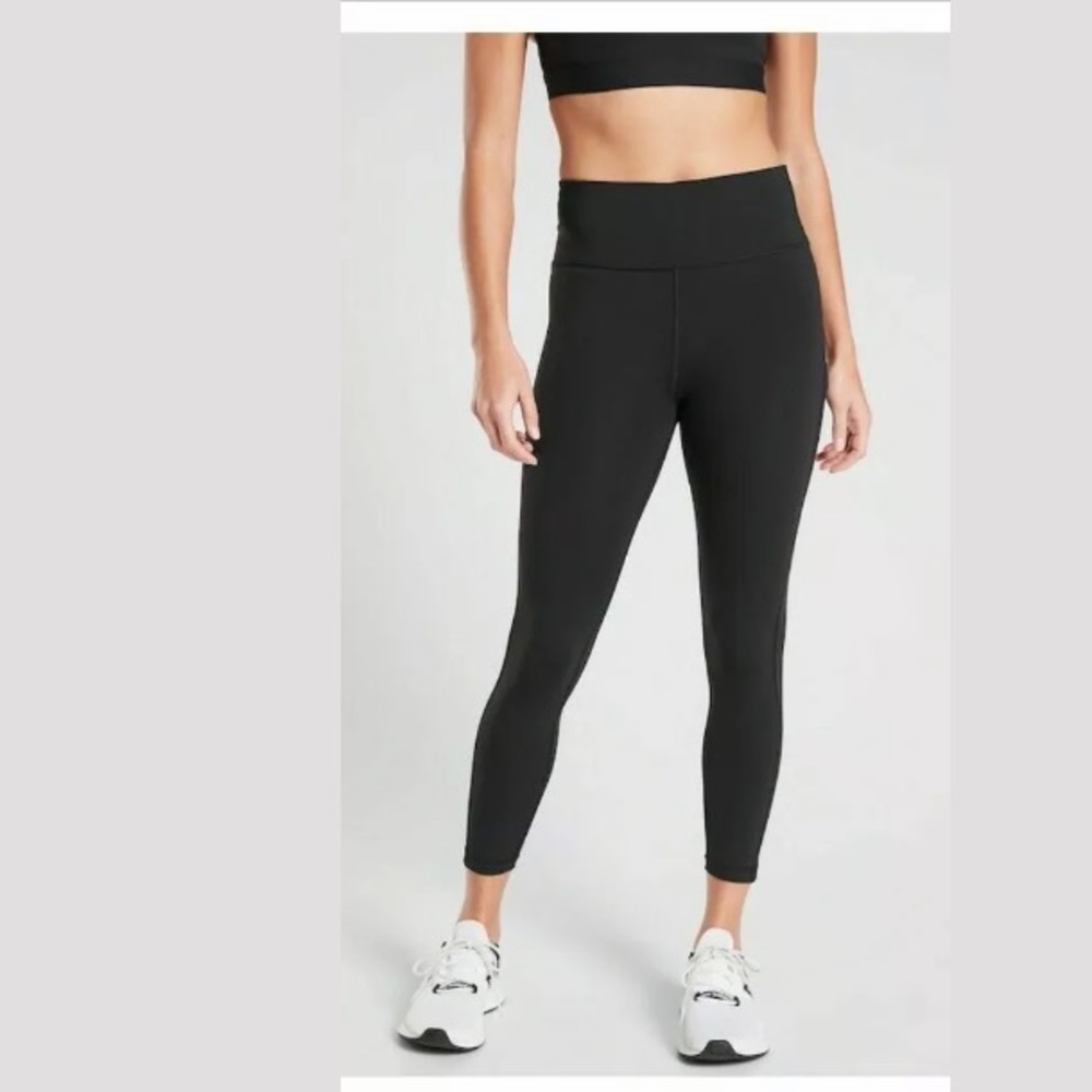 ATHLETA Ultimate Stash Pocket 7/8 Tight Black NWOT